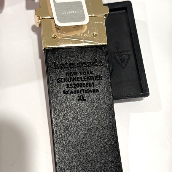 Kate Spade Black Pink Reversible Leather Belt (size XL) - Picture 5 of 7